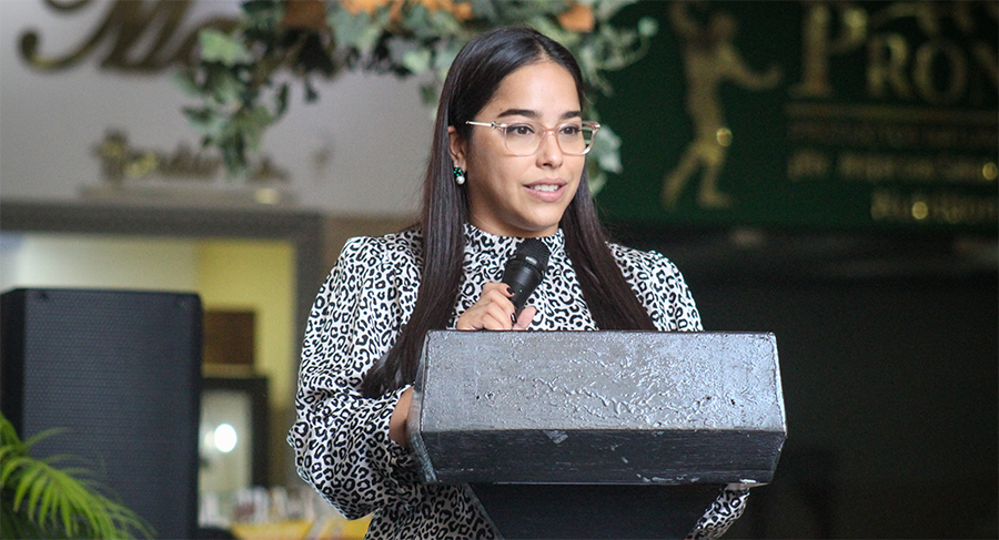 Ministra de Turismo