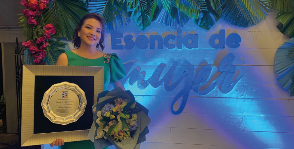 esencia de mujer