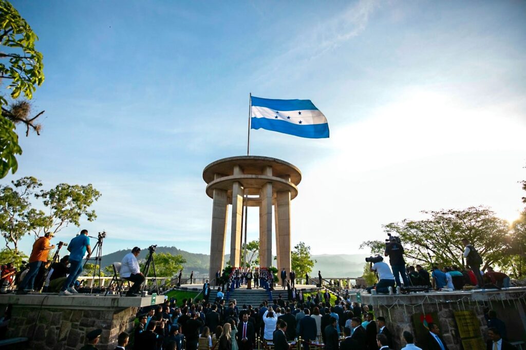 1 de septiembre Dia de la Bandera
