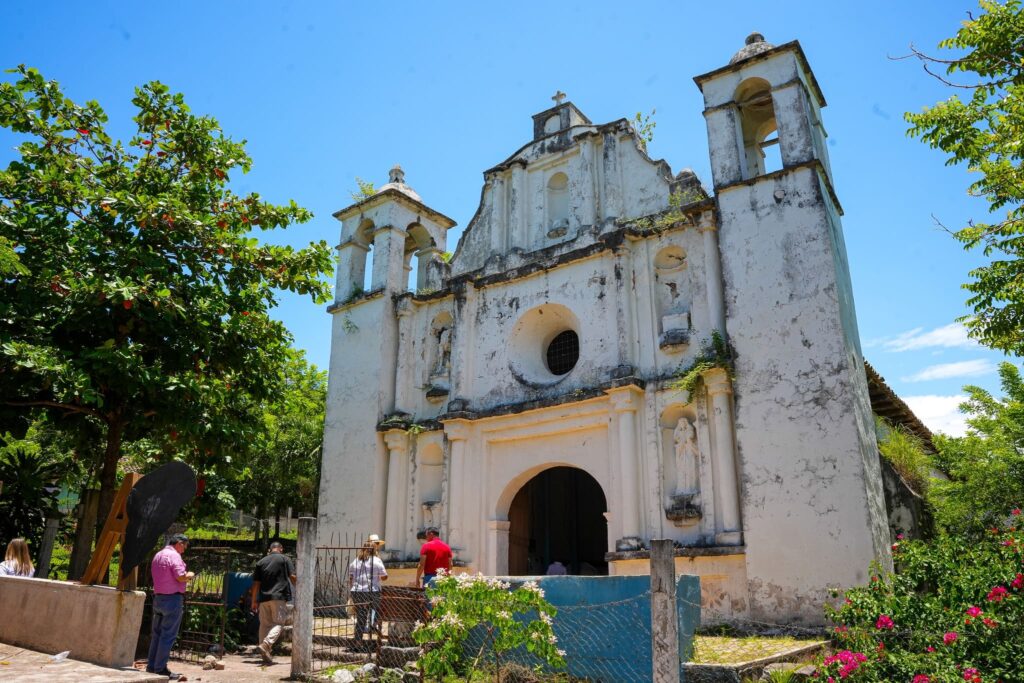 Macholoa, Santa Bárbara