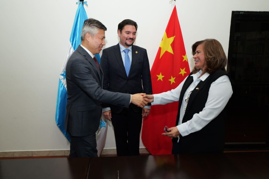 Convenio turístico entre China y Honduras